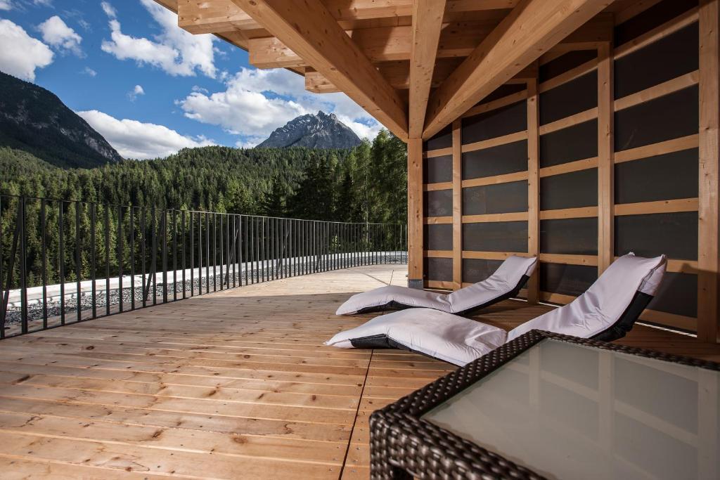 Hotel Arnica Scuol - Adults Only Bilik gambar